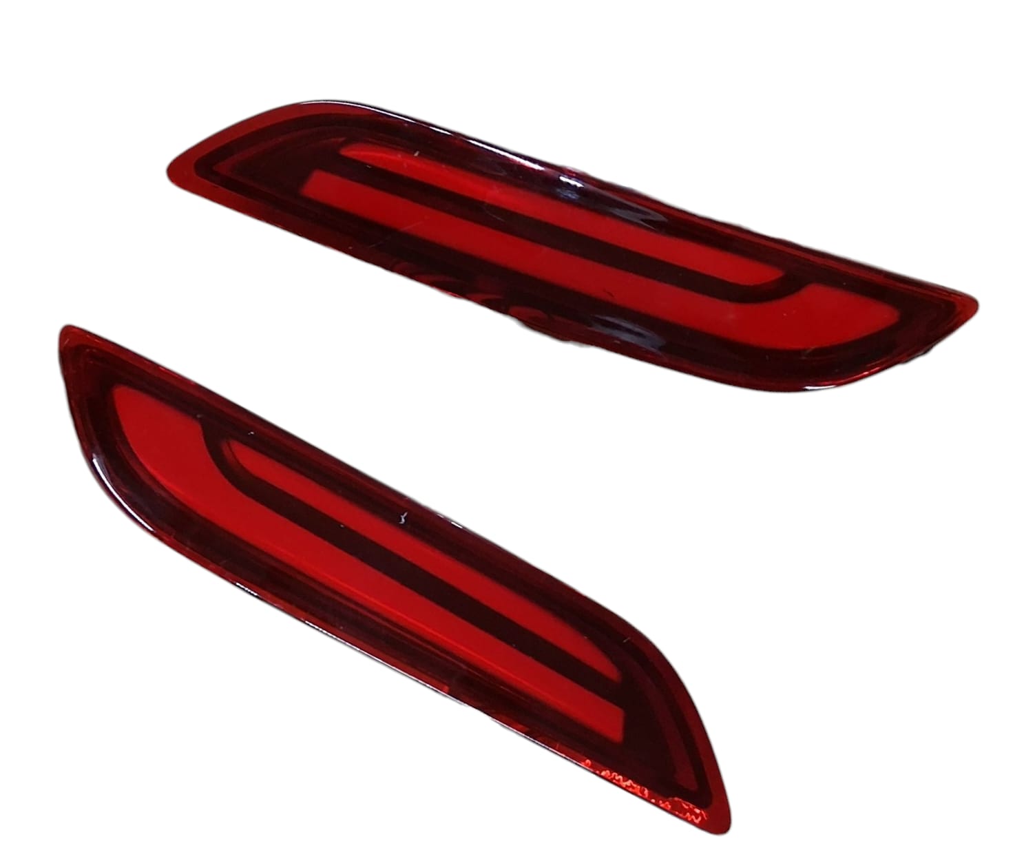 MICA DE BUMPER TRASERO CAMRY 18-24