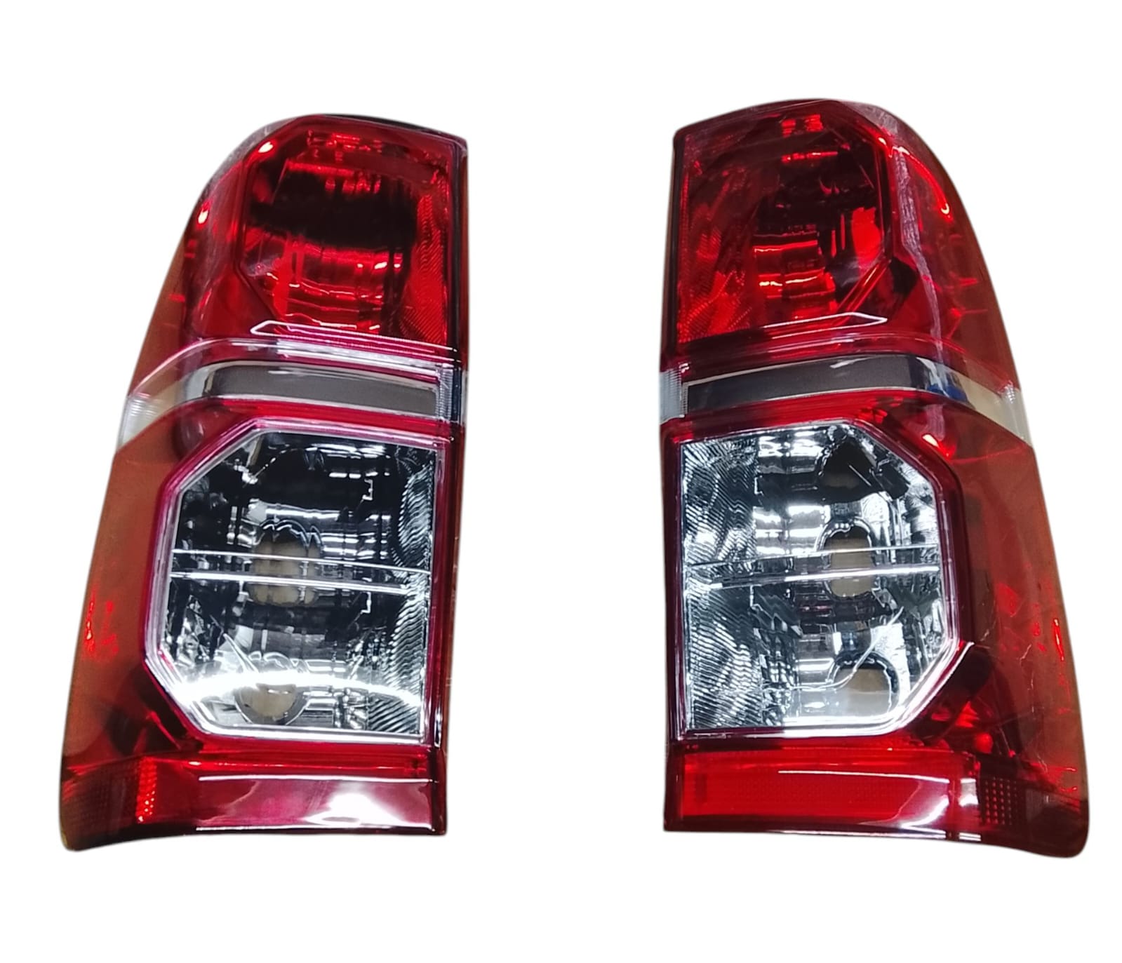 MICA TRASERA TOYOTA HILUX 12-14